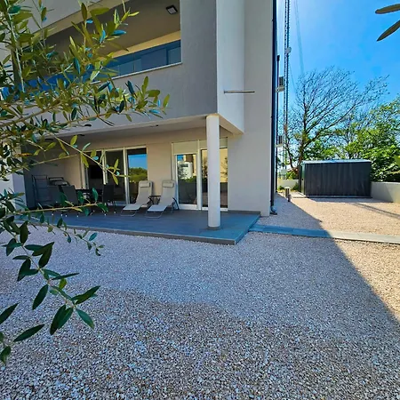 Apartman Paradise Nin Zewnętrze zdjęcie